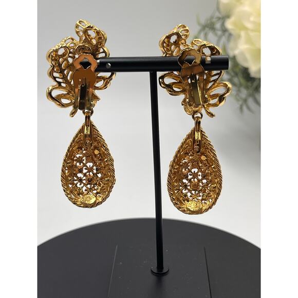 Jose Maria Barrera Avon Versatile Elegance Rhinestone Filigree Clip-On Earrings - Picture 3 of 10